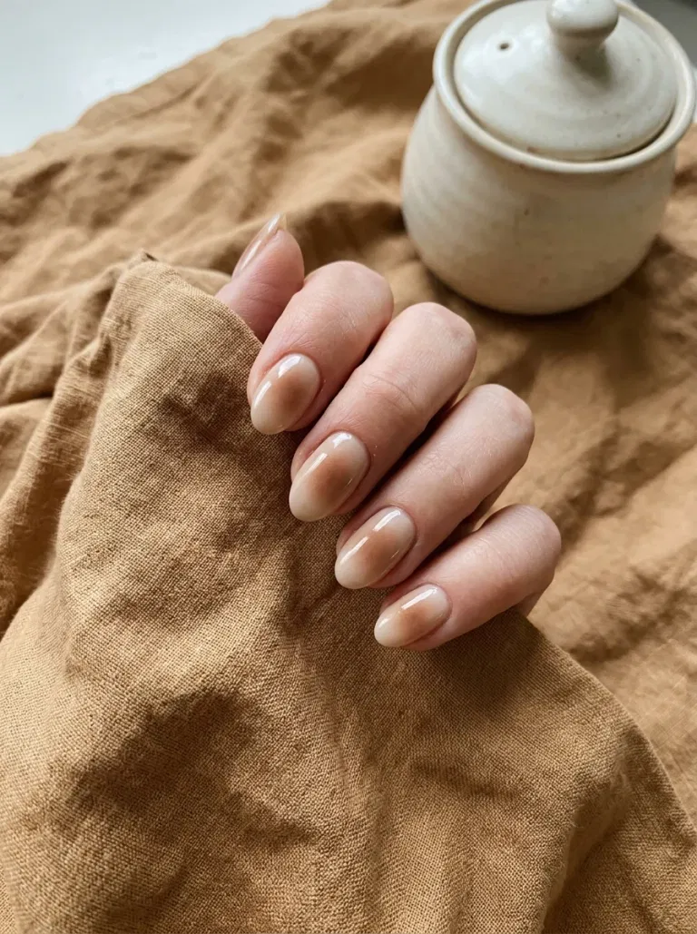 Brown Sugar Aura nail design
