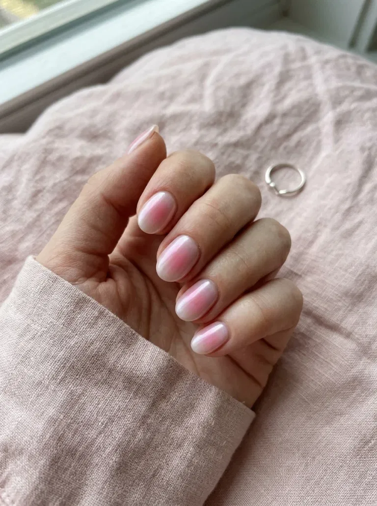 Rose Quartz Chrome Aura nail design