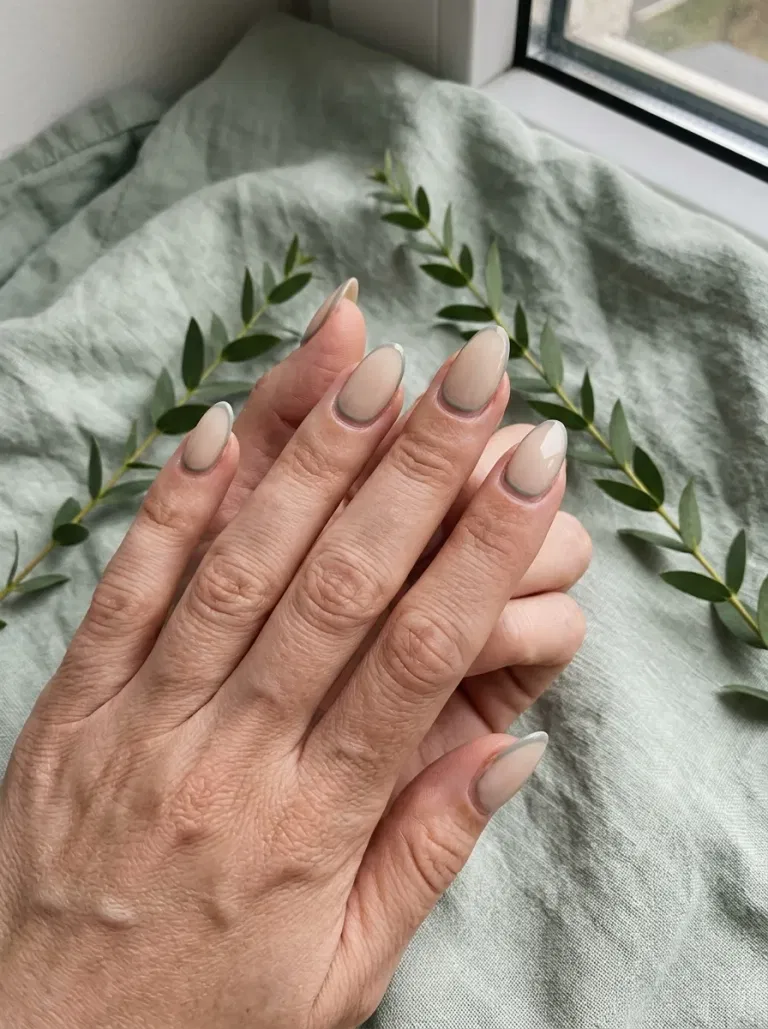 Sage Outline Almonds nail design