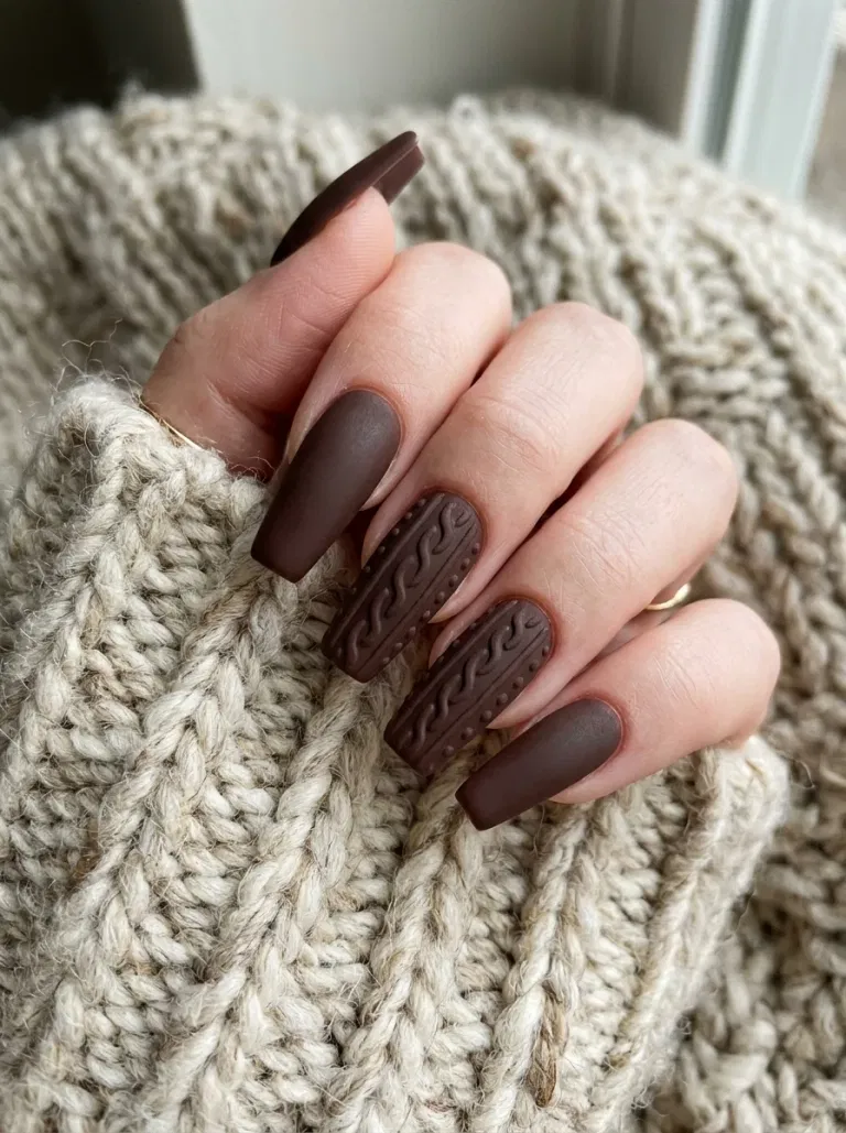 Raised Cocoa Cable Accent nail design